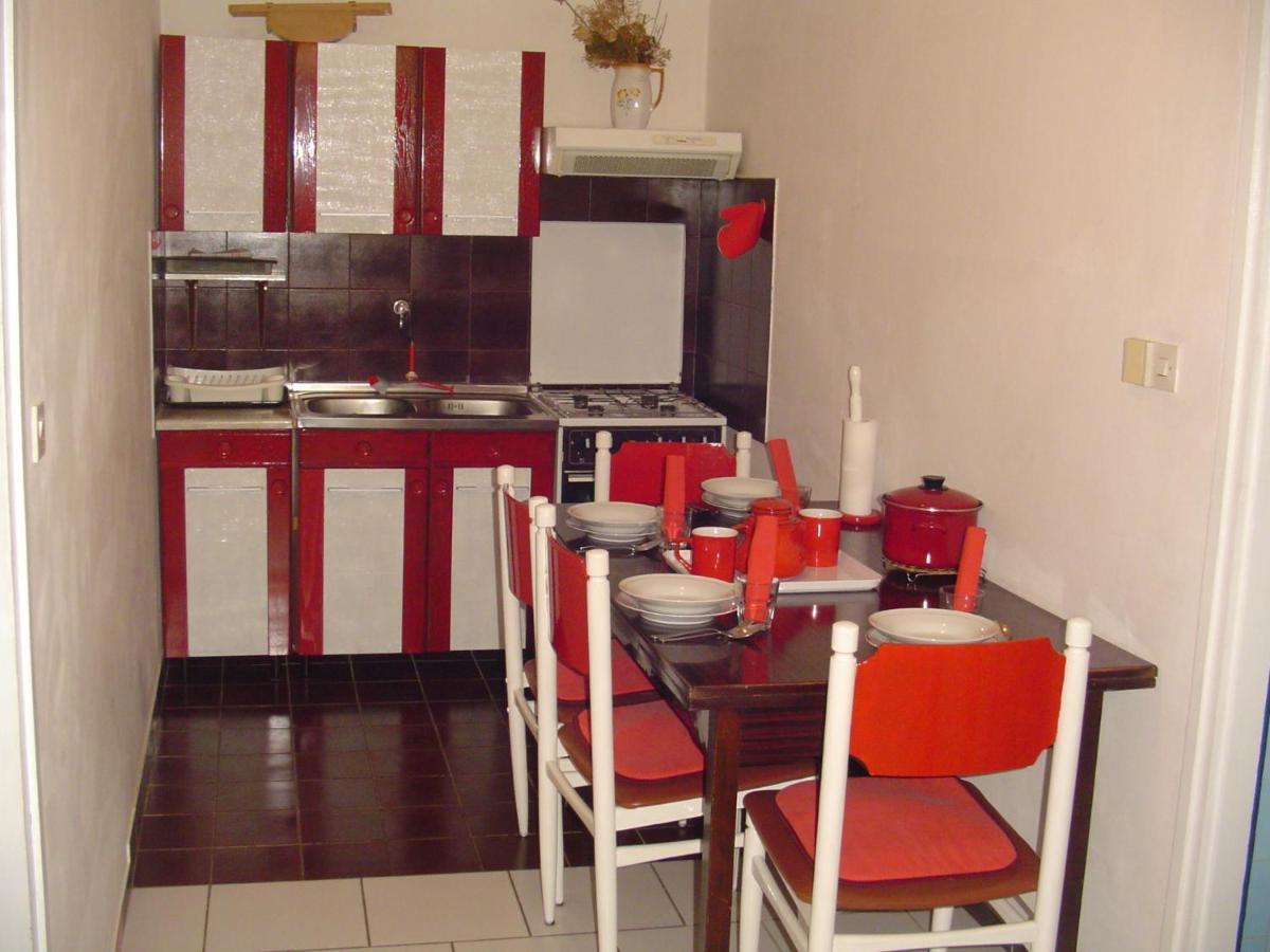 Apartments Ana&Neso Pakostane Exterior photo
